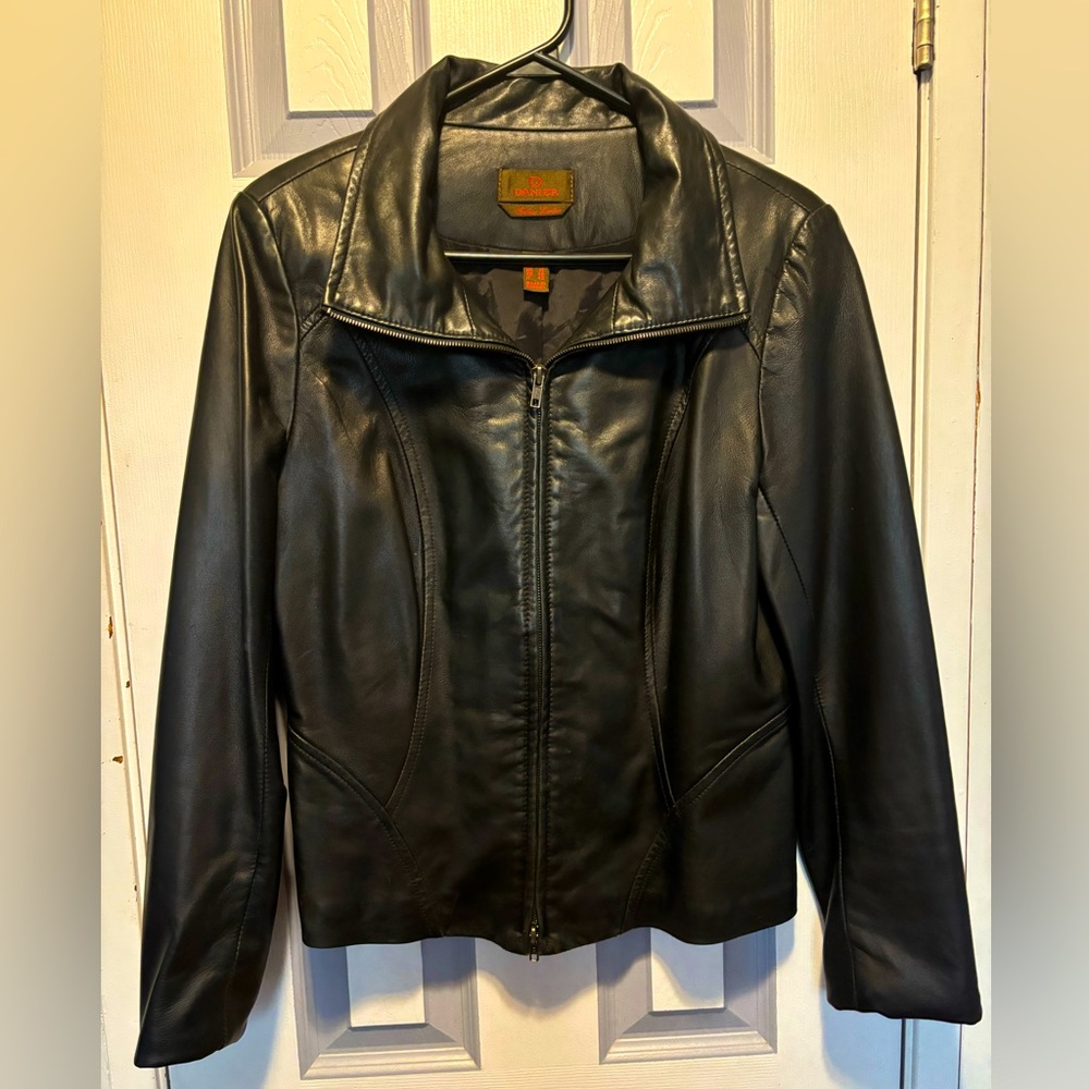 Danier, Leather Women’s Jacket, Italian Leather, Small